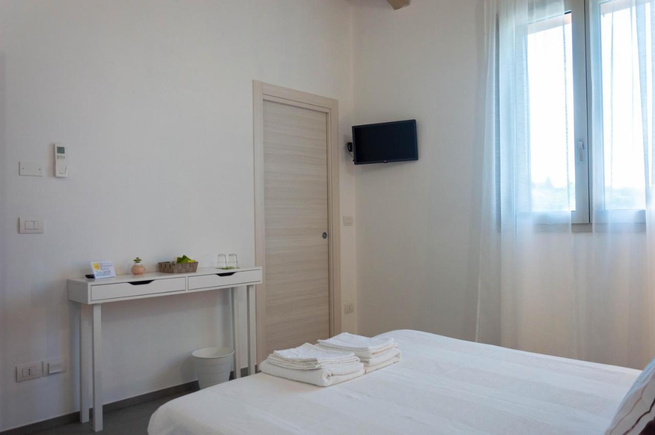 La Silvana B&B Coriano Buitenkant foto